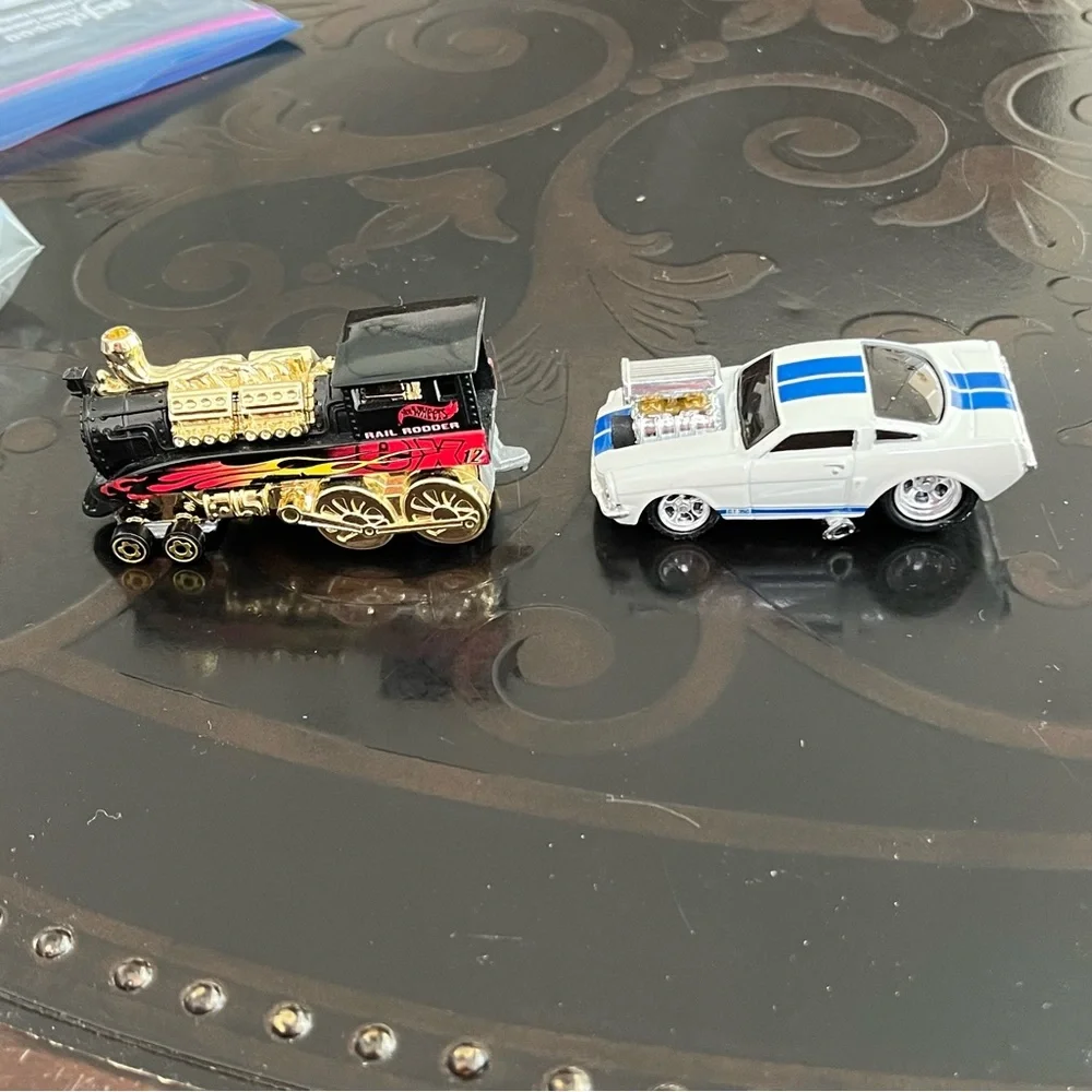 Hot Wheels Unique Cars